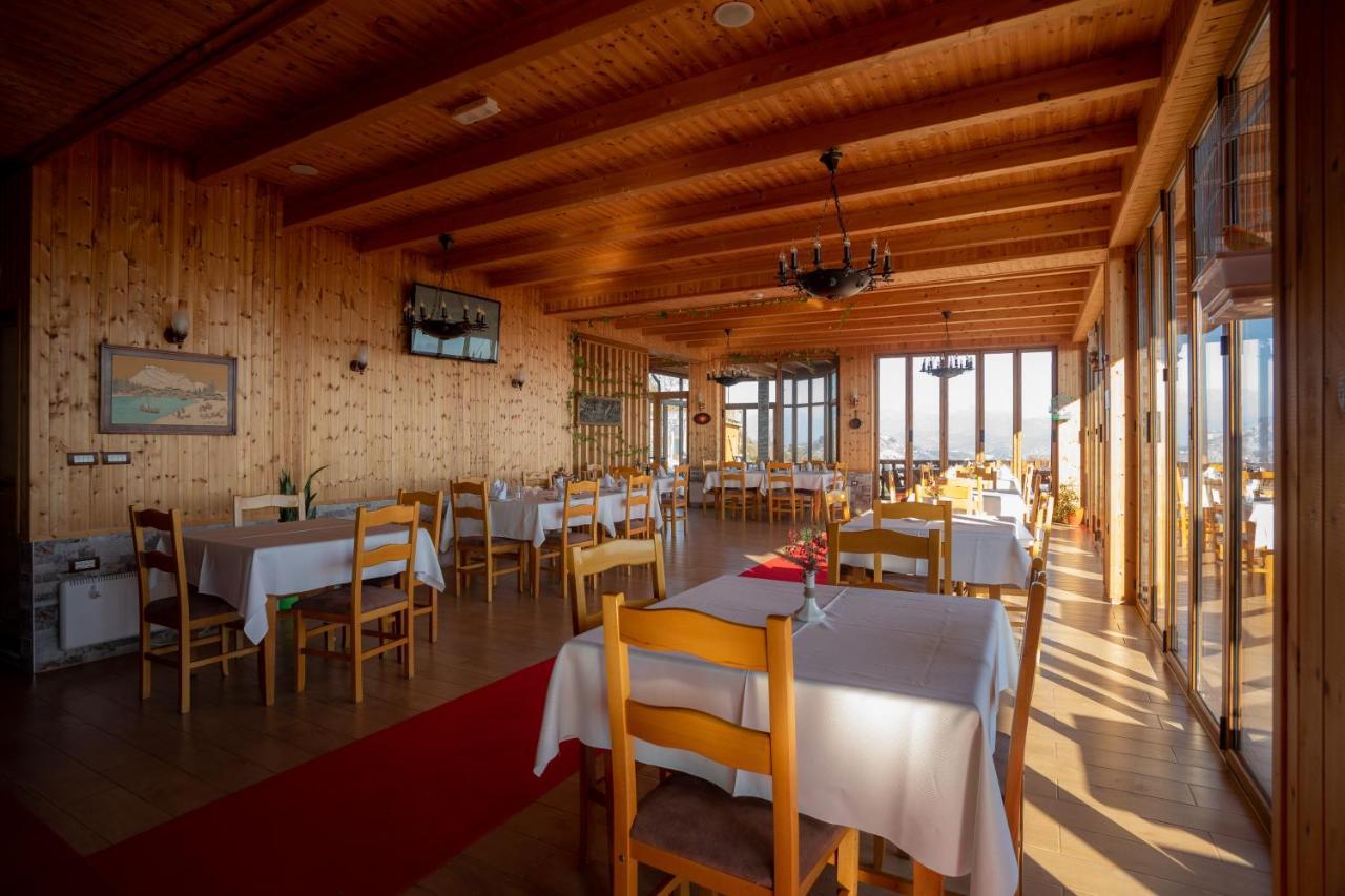 Old House Hotel Canaj Екстериор снимка